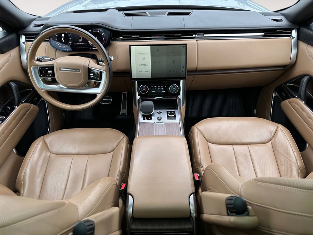 Used 2023 Land Rover Range Rover Autobiography AWD/4WD image 10