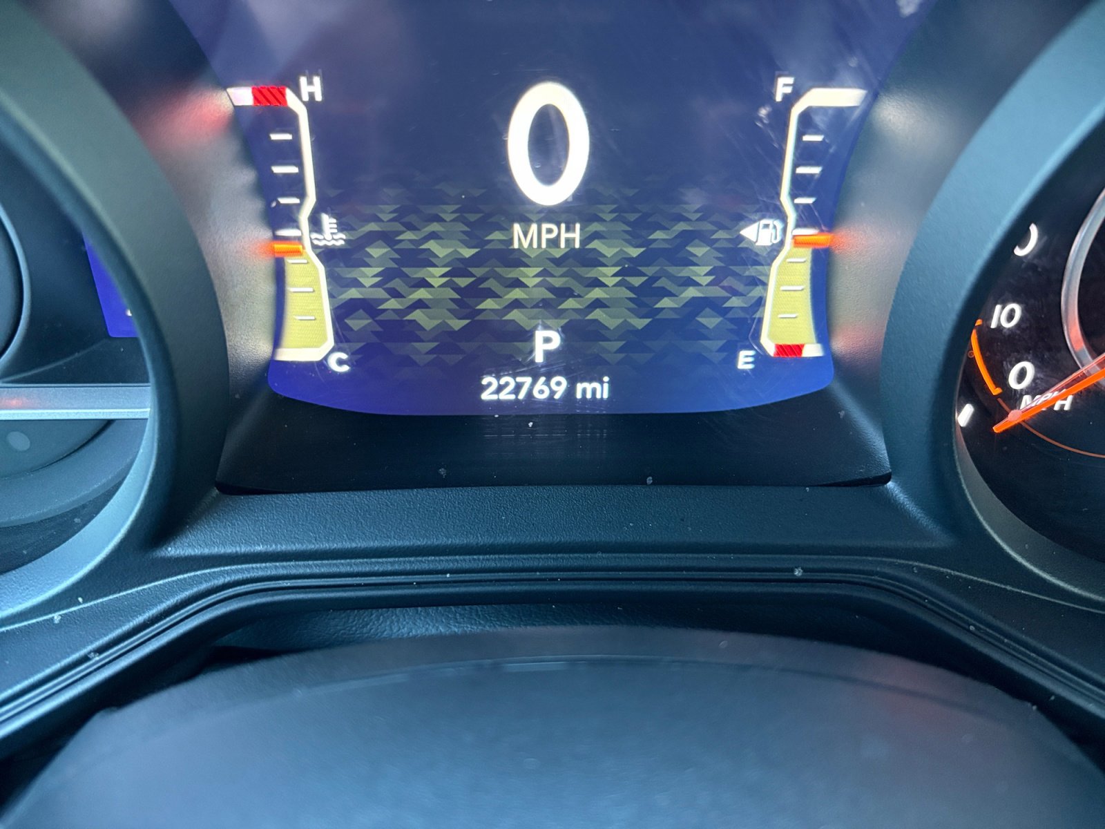 Used 2024 Jeep Gladiator Sport image 2