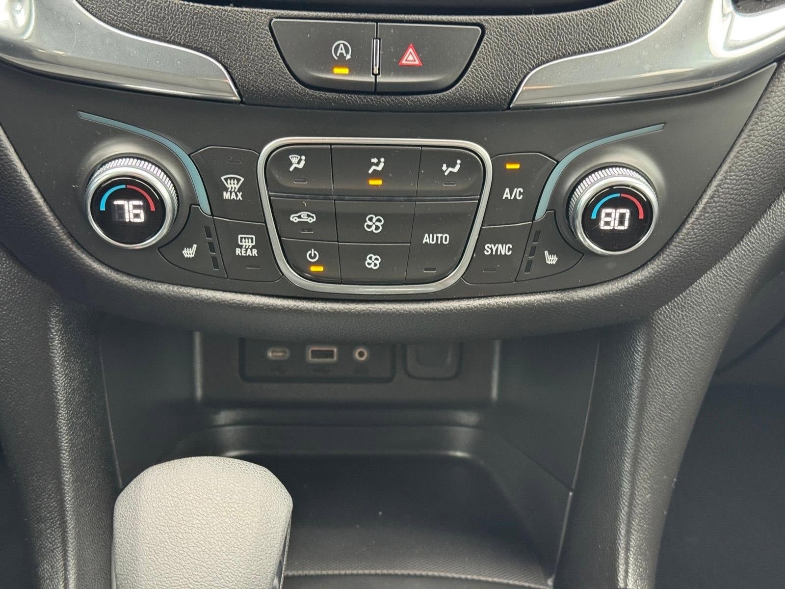 Used 2024 Chevrolet Equinox LT AWD/4WD image 11