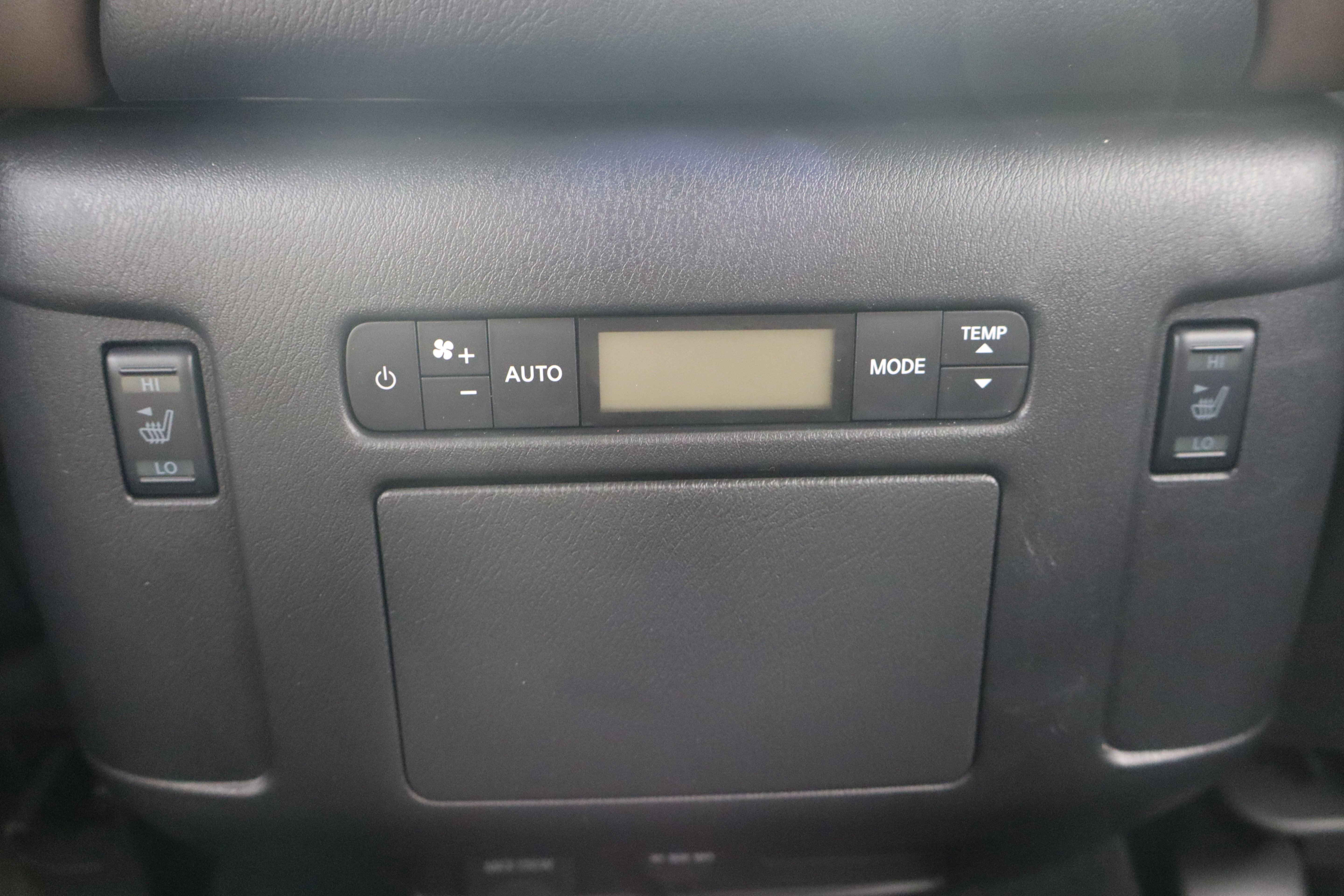 Used 2024 Nissan Armada Platinum w/ Cargo Package RWD image 25