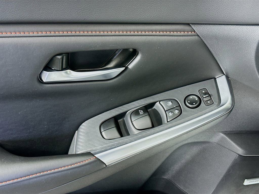 Certified 2025 Nissan Sentra SR w/ SR Premium Package image 25