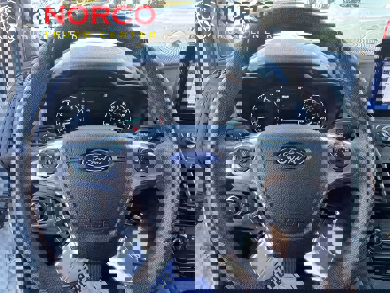 Used 2020 Ford Transit Connect XL image 18