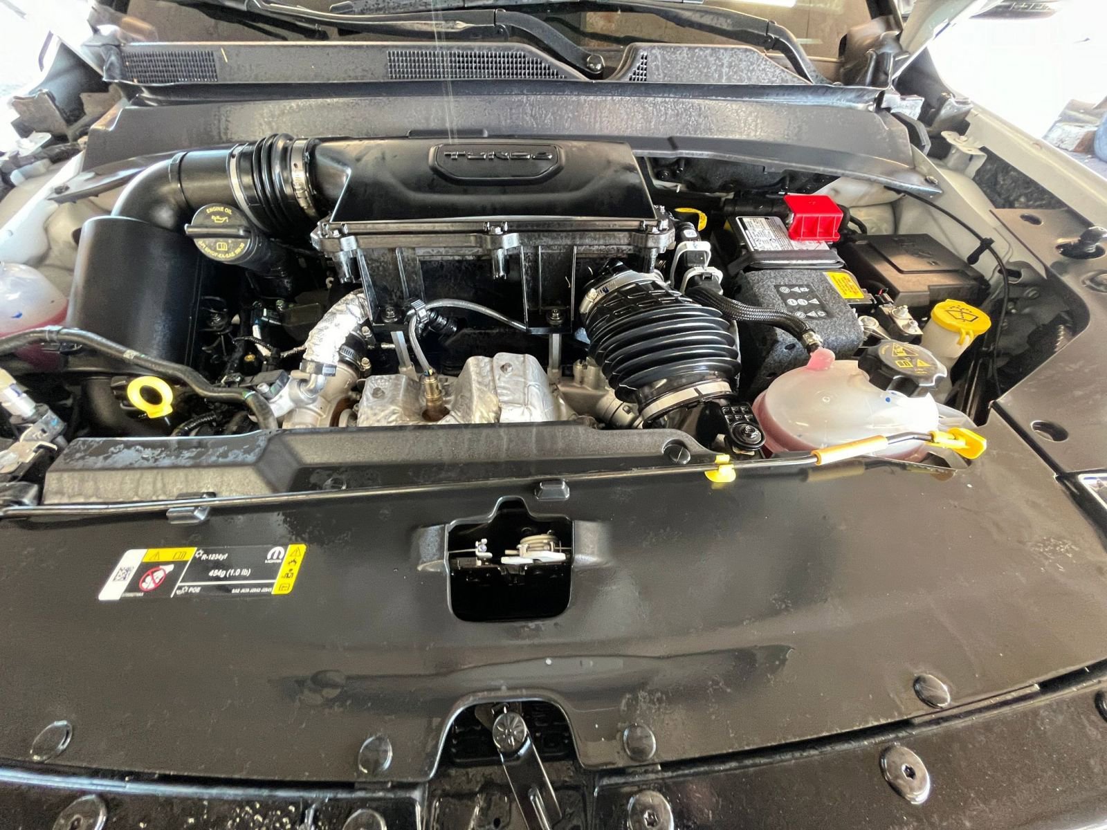 Used 2025 Jeep Compass Limited image 32