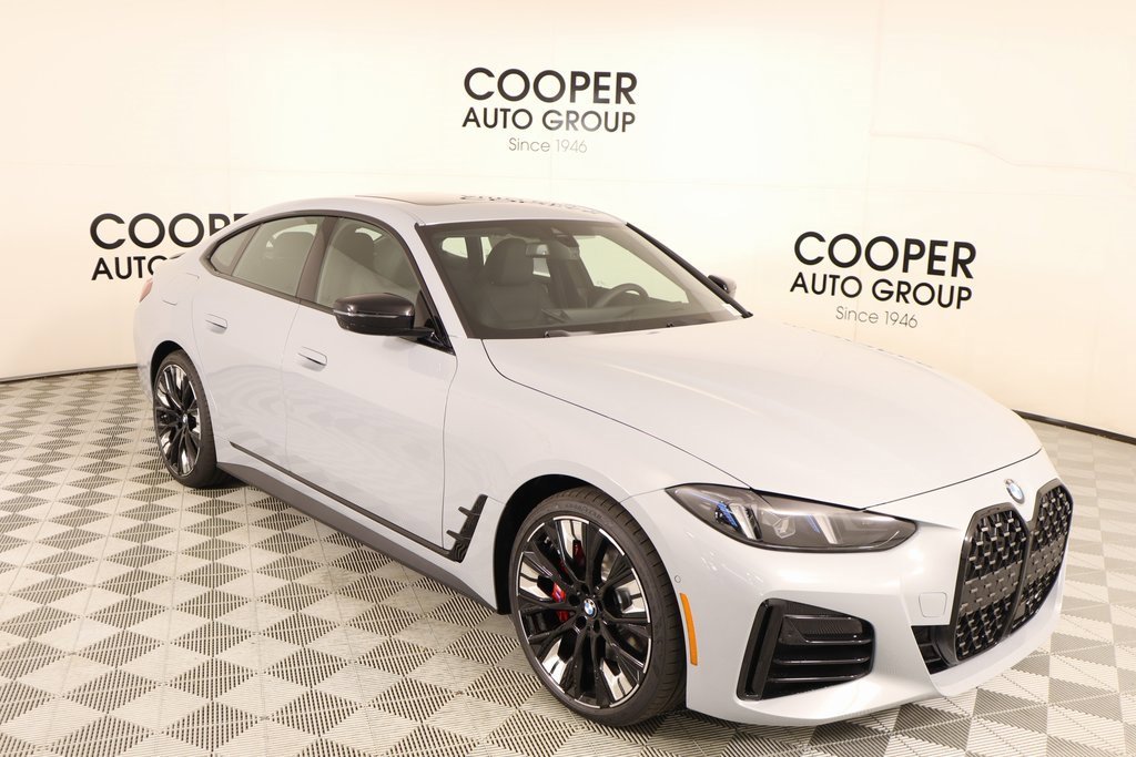 New 2026 BMW 430i xDrive w/ M Sport Package