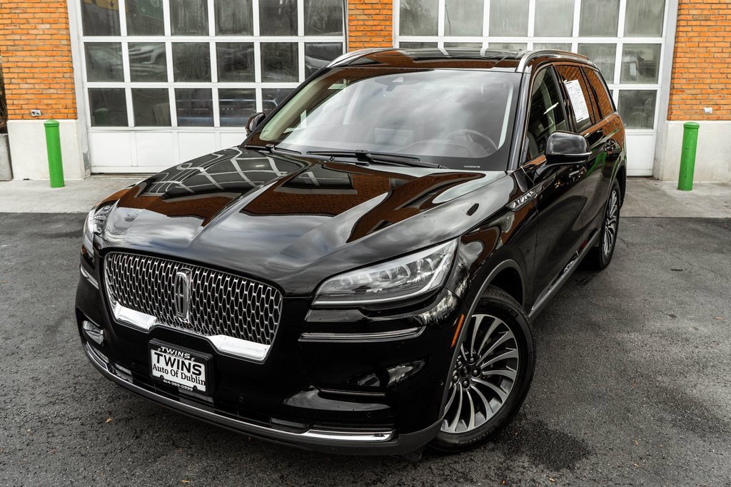 Used 2024 Lincoln Aviator Reserve image 2