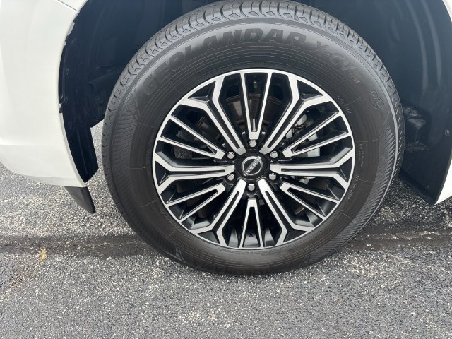 Certified 2026 Nissan Armada SL w/ Captain's Chari Seat Package AWD/4WD image 34