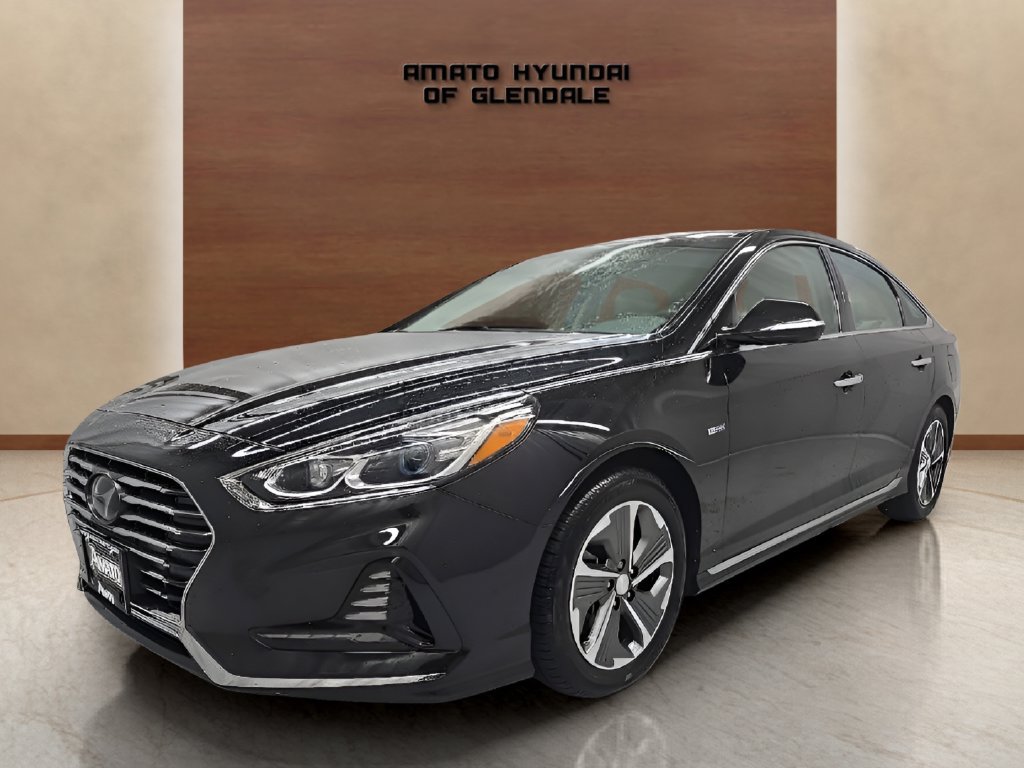 Used 2019 Hyundai Sonata Limited w/ Ultimate Package 02