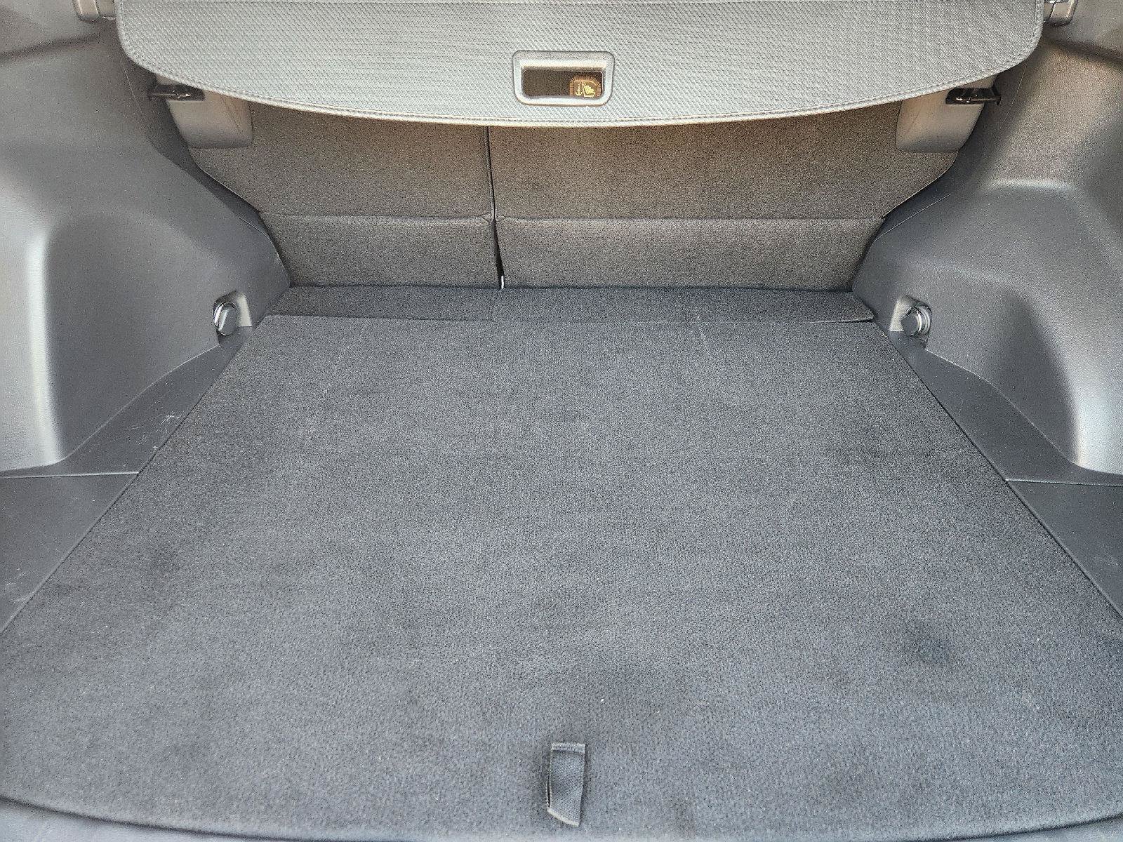 Used 2024 Toyota RAV4 LE FWD image 32