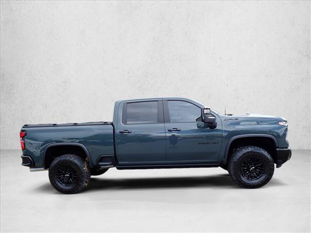 Used 2026 Chevrolet Silverado 2500 ZR2 w/ LPO, Dark Essentials Package AWD/4WD image 5