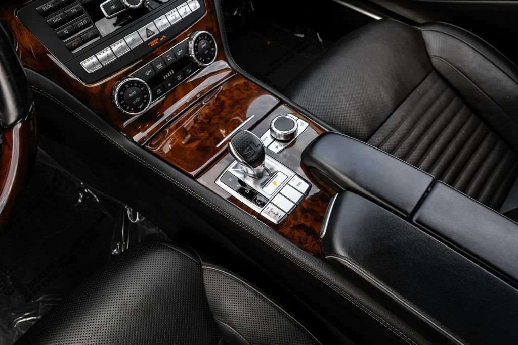 Used 2014 Mercedes-Benz SL 550 image 21