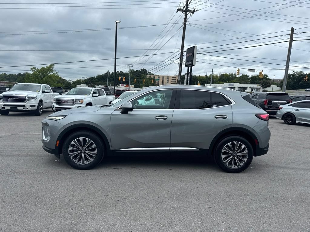 Used 2024 Buick Envision Preferred AWD/4WD image 4