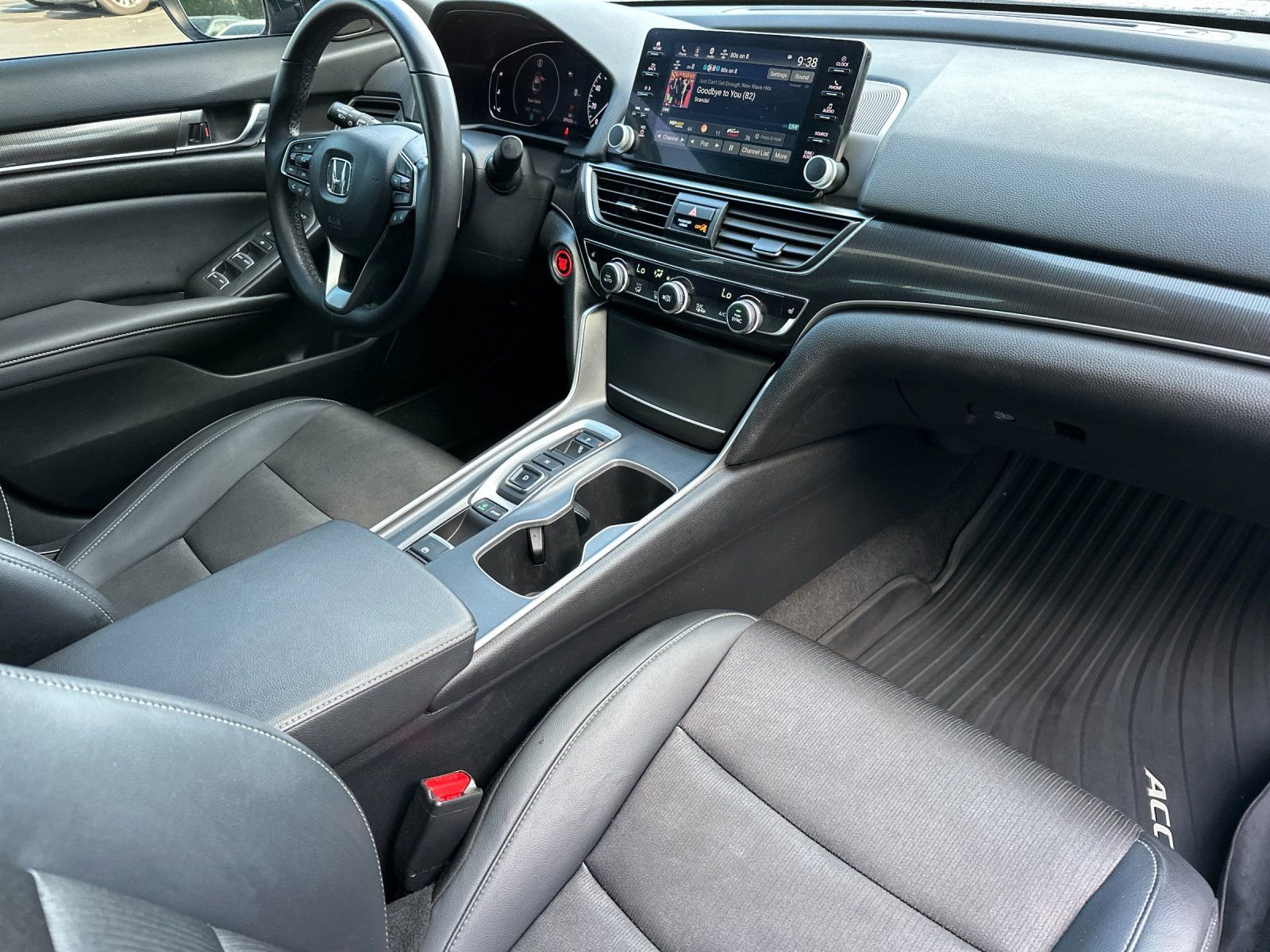 Used 2022 Honda Accord Sport image 14
