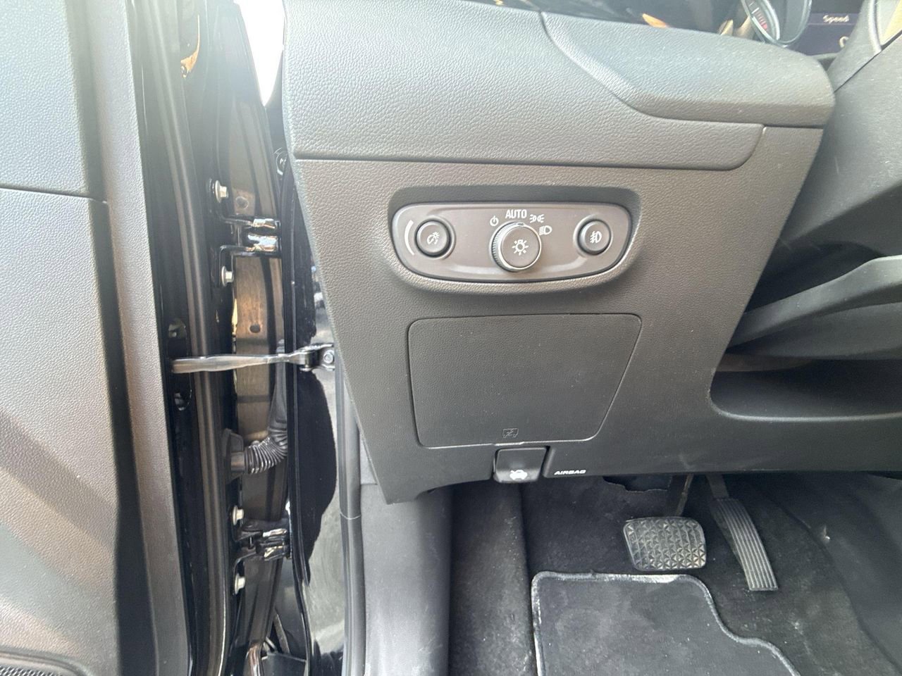 Certified 2023 Buick Encore GX Select w/ Sport Touring Package image 23