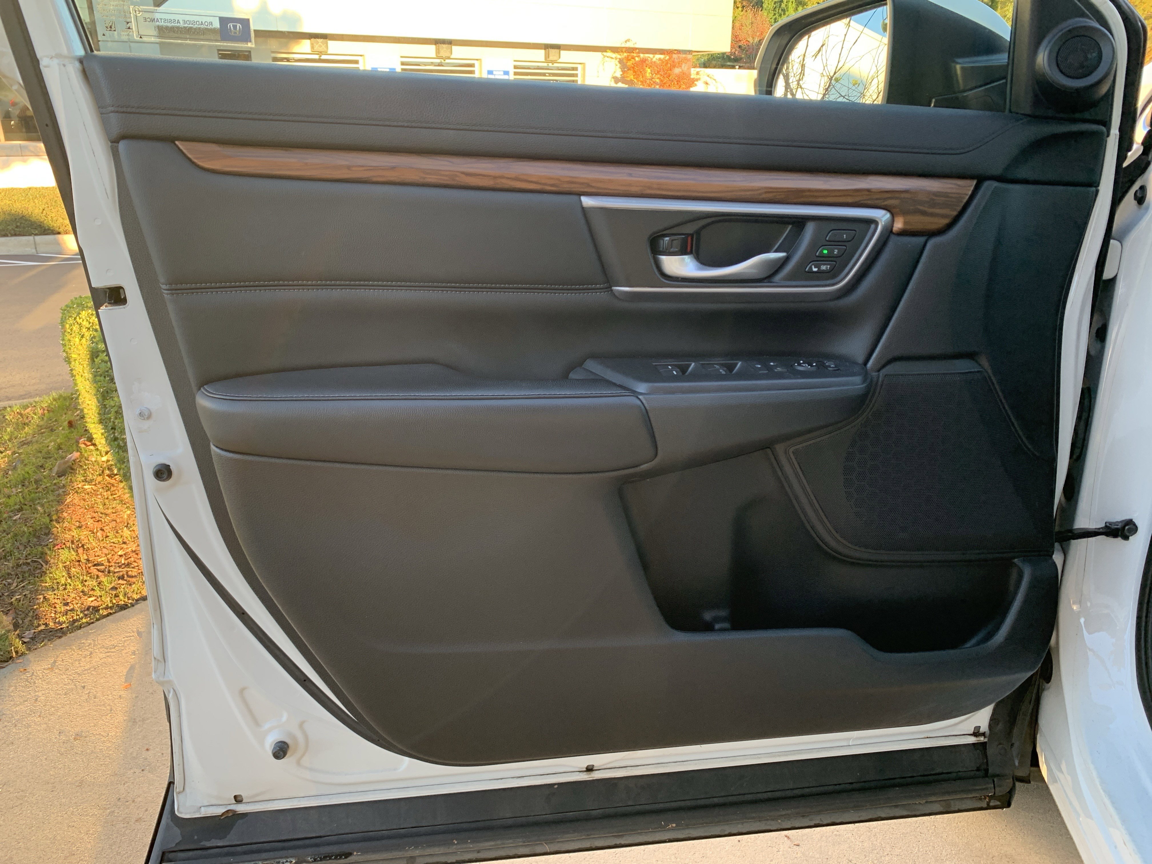 Used 2017 Honda CR-V EX-L image 14