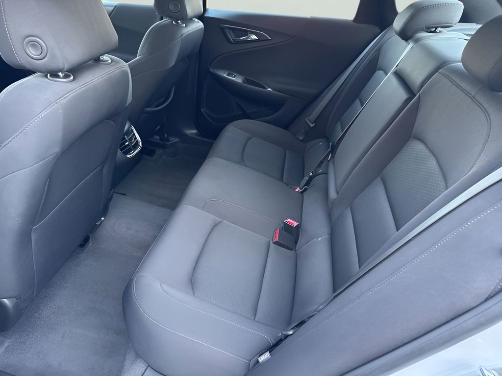 Used 2024 Chevrolet Malibu LT image 9