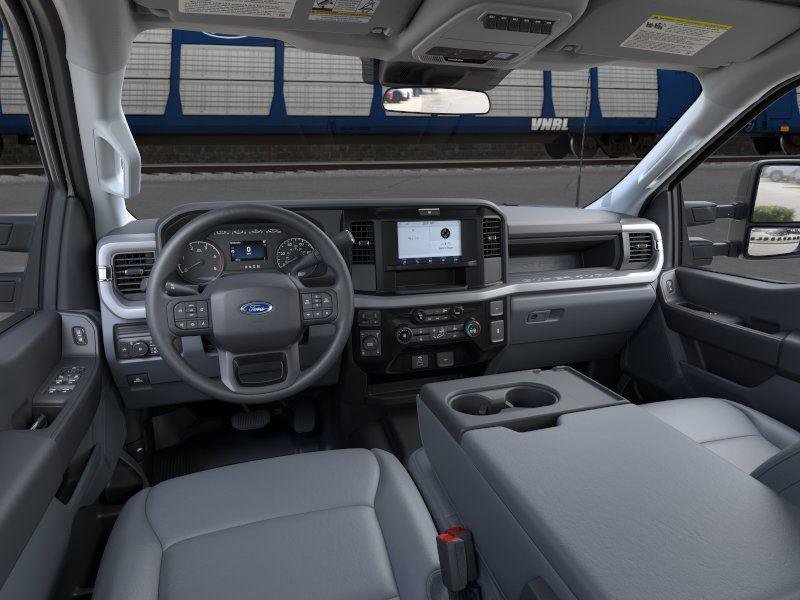New 2026 Ford F250 XL AWD/4WD image 9