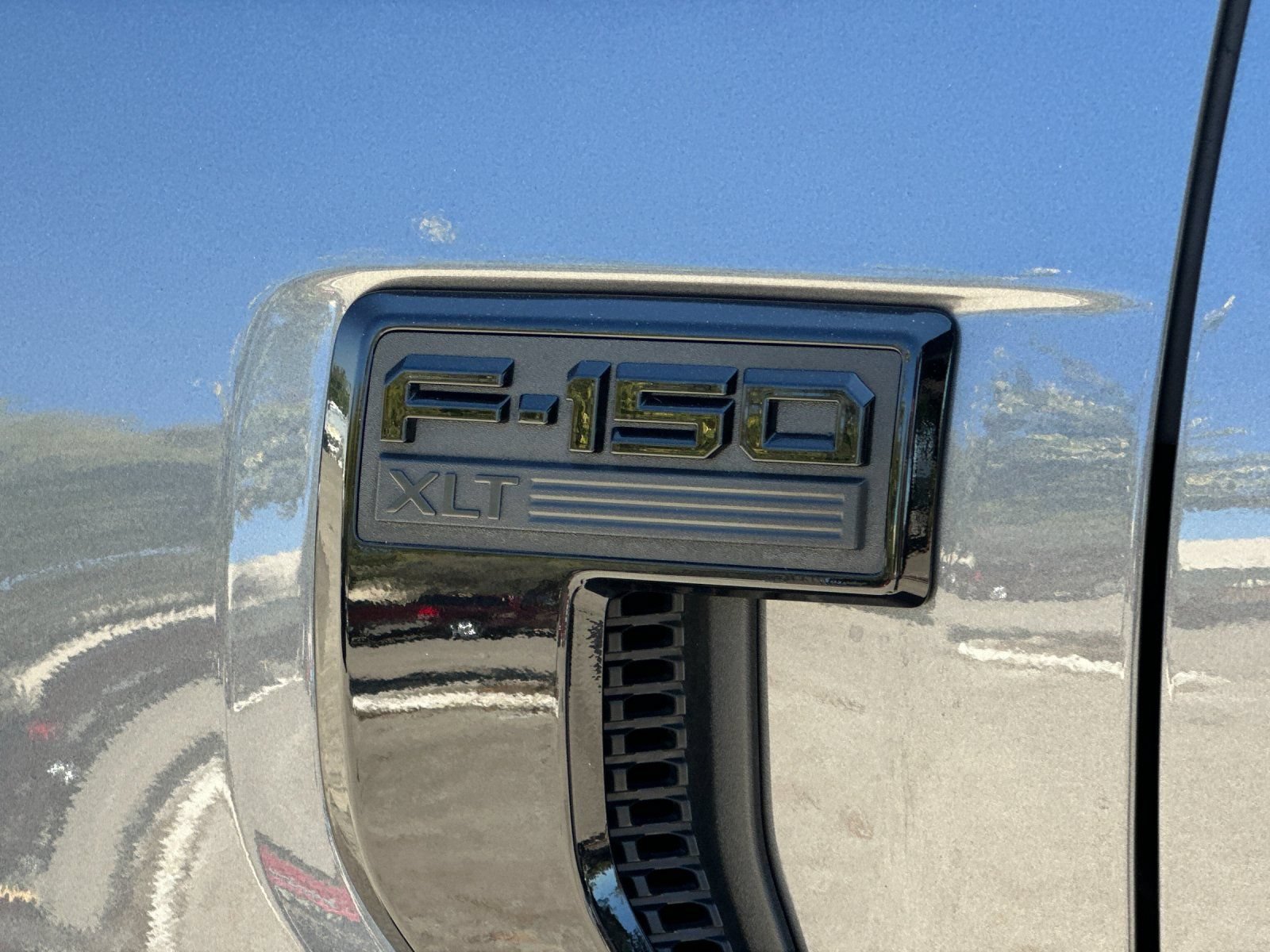 Used 2024 Ford F150 XLT w/ Equipment Group 302A MID AWD/4WD image 26