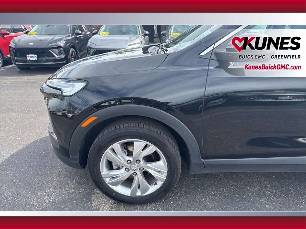 Used 2025 Buick Encore GX Preferred AWD/4WD image 13