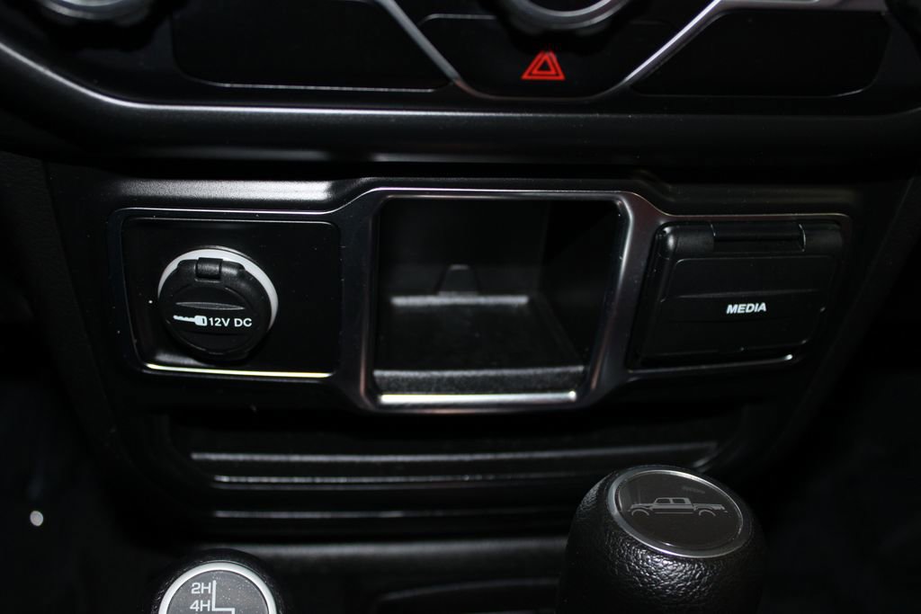 Used 2021 Jeep Gladiator Sport image 38