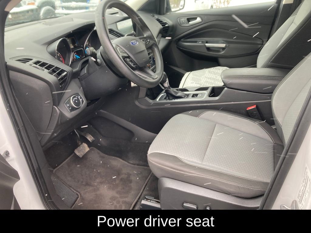 Used 2017 Ford Escape SE w/ Equipment Group 201A image 12