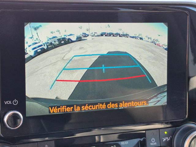 Used 2023 Toyota Highlander XLE image 13