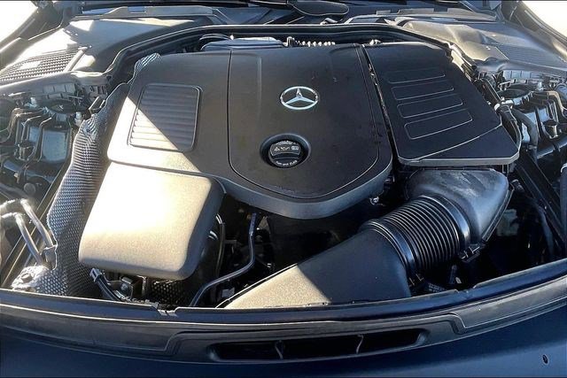 Used 2024 Mercedes-Benz C 300 Sedan image 11