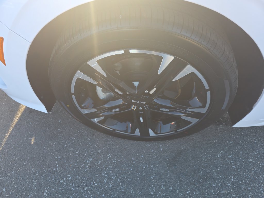 Used 2024 Kia K5 GT-Line image 25