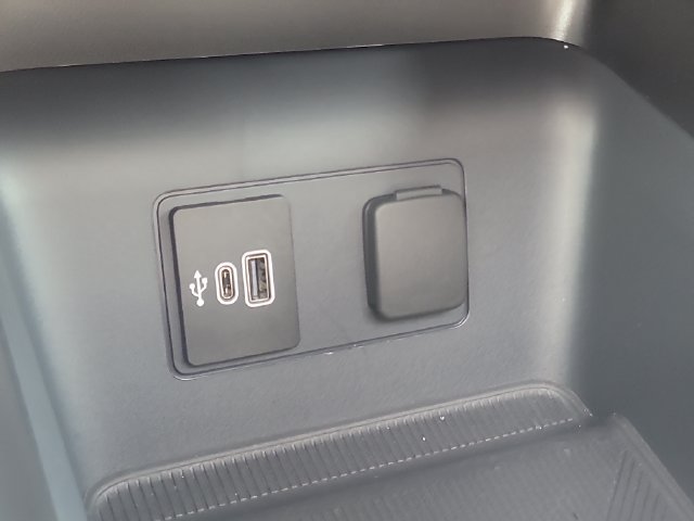 Certified 2026 Ford Explorer ST w/ Sun And Sound Package AWD/4WD image 29