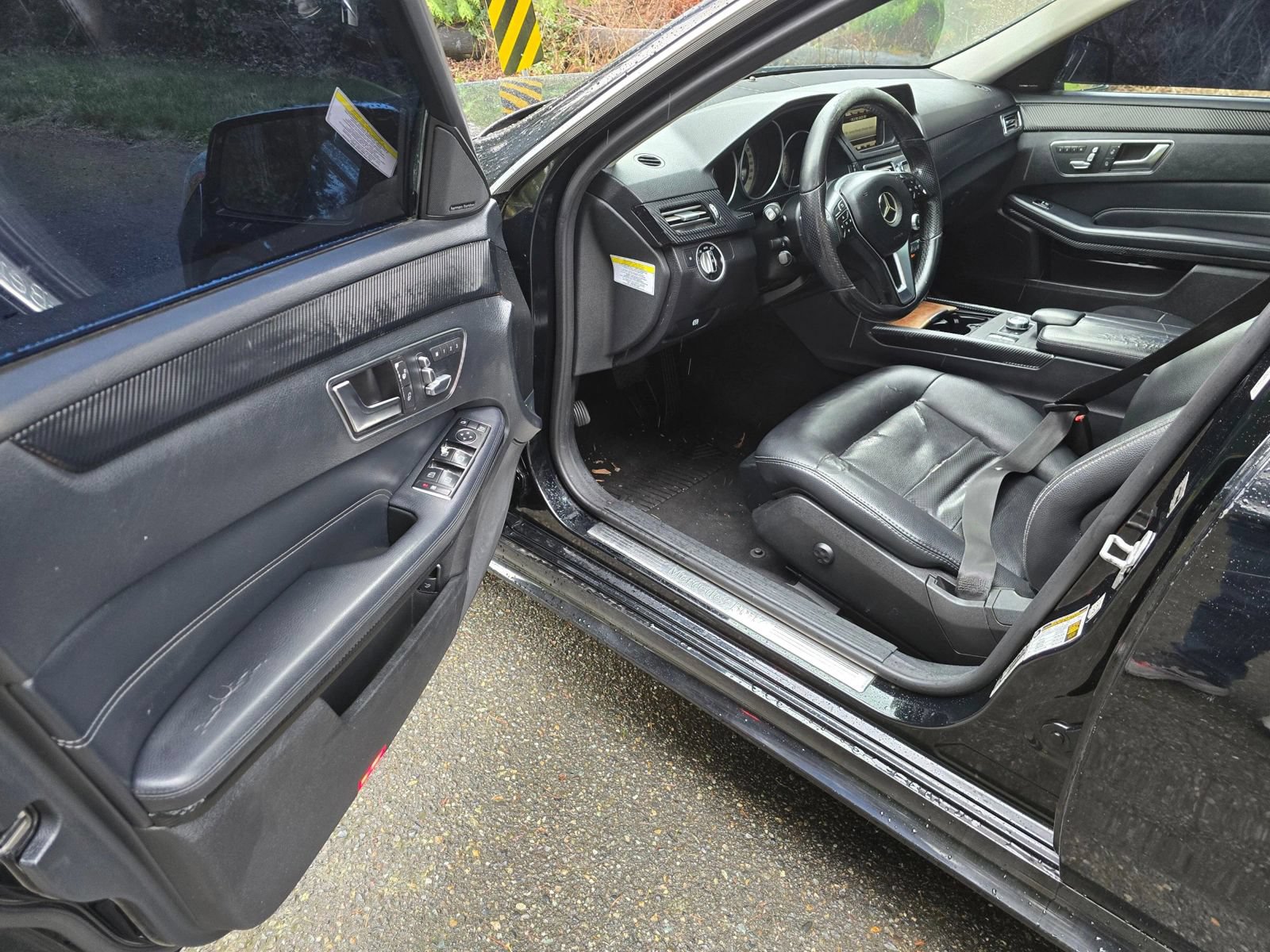 Used 2014 Mercedes-Benz E 350 Sedan image 18