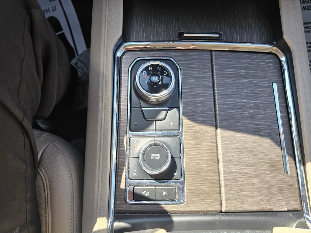 Certified 2022 Ford Expedition Limited AWD/4WD image 25