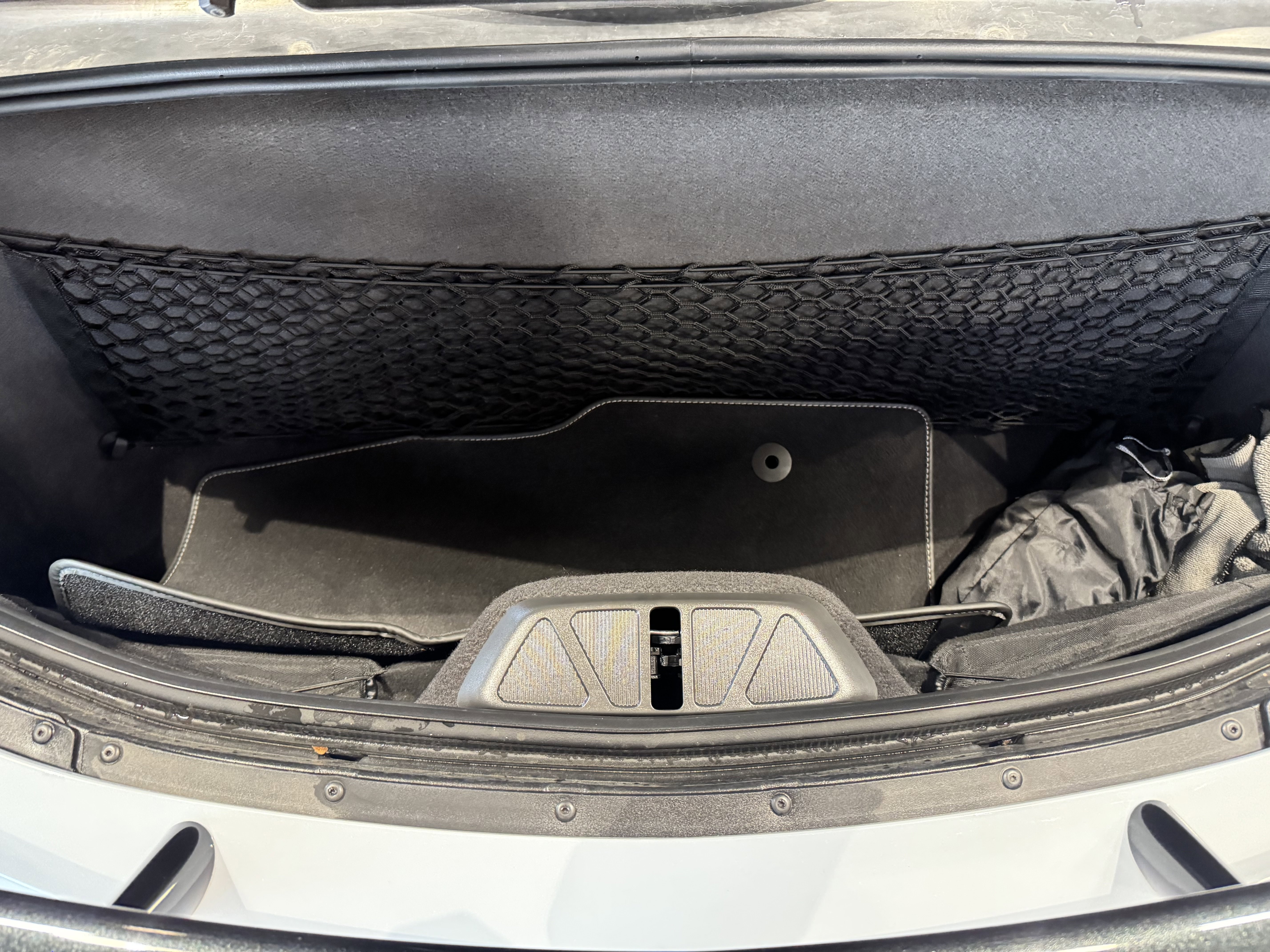 Used 2022 Chevrolet Corvette Stingray Premium Conv w/ Z51 Performance Package image 16