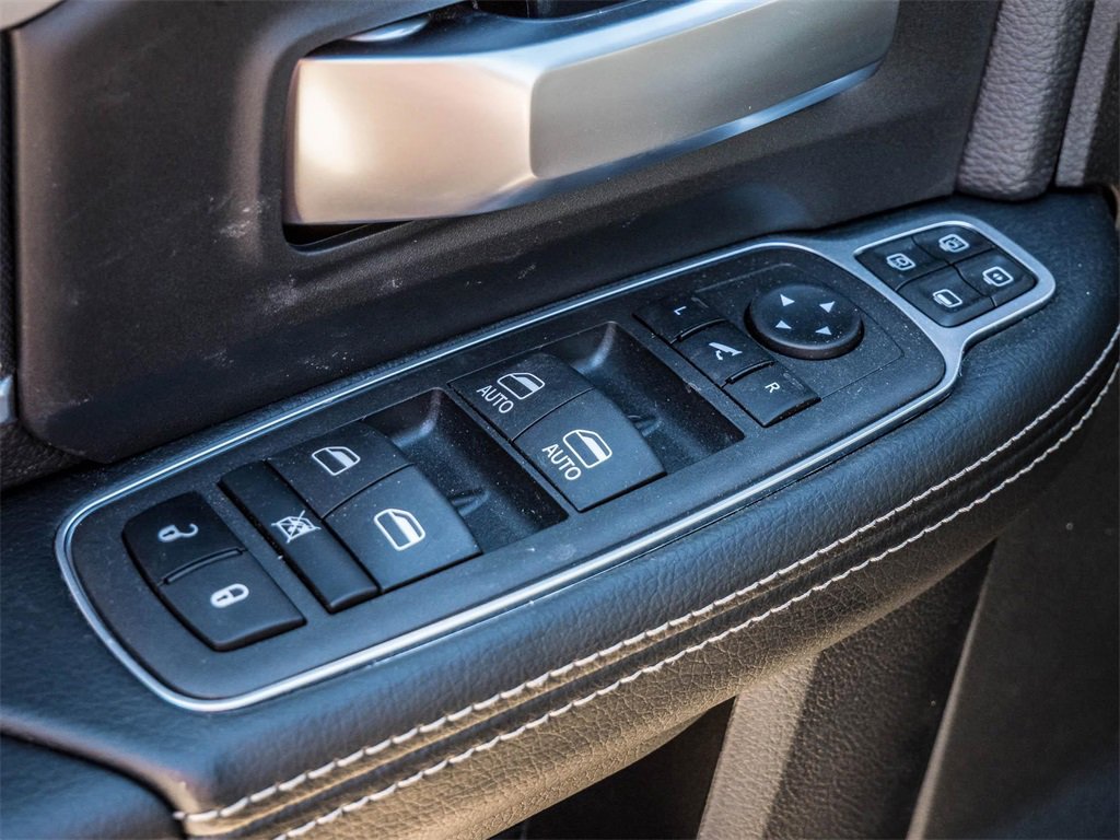 Used 2024 RAM 2500 Big Horn w/ Safety Group image 34