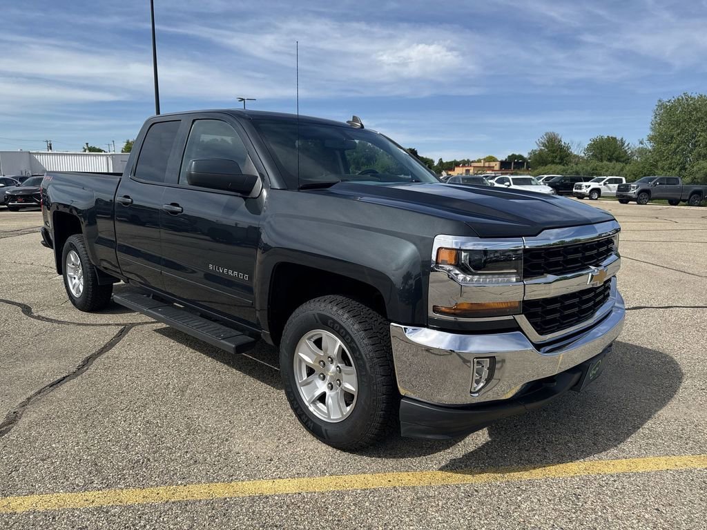 Certified 2018 Chevrolet Silverado 1500 LT w/ All Star Edition AWD/4WD image 7
