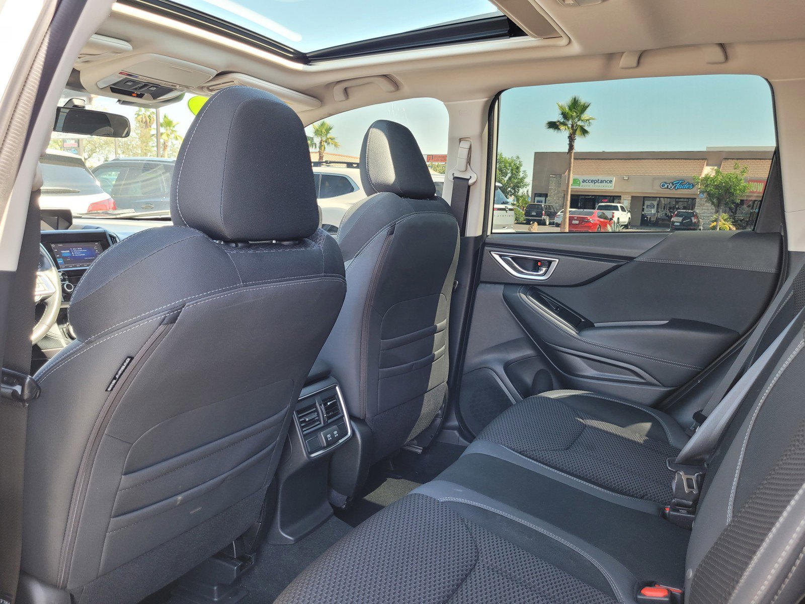 Used 2023 Subaru Forester Premium AWD/4WD image 14