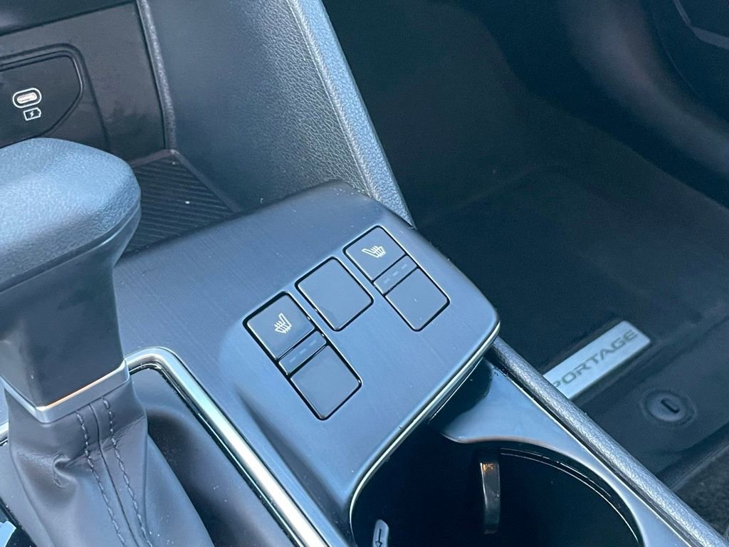 New 2026 Kia Sportage LX w/ LX Convenience Package FWD image 19