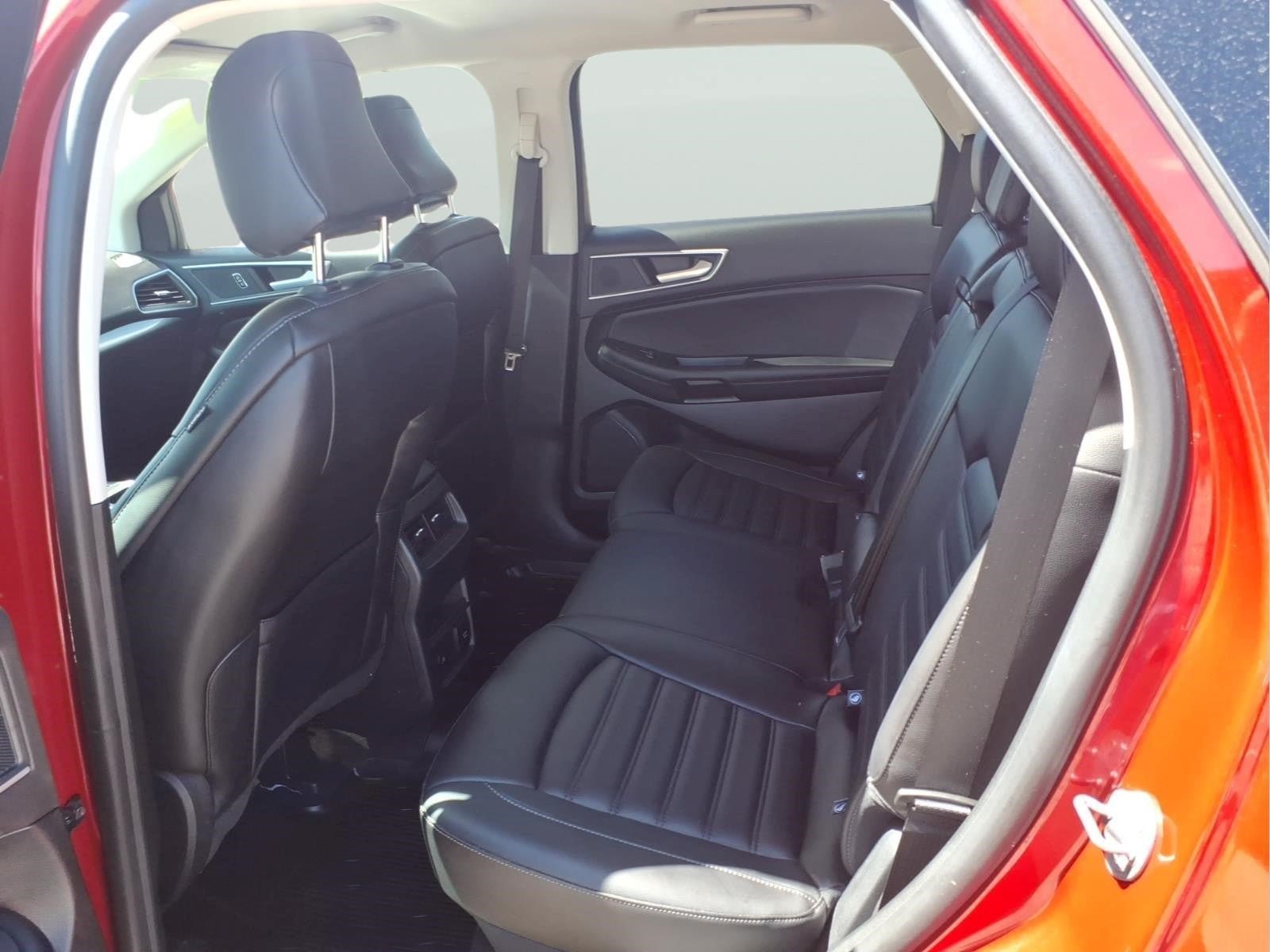 Used 2024 Ford Edge SEL w/ Convenience Package AWD/4WD image 9