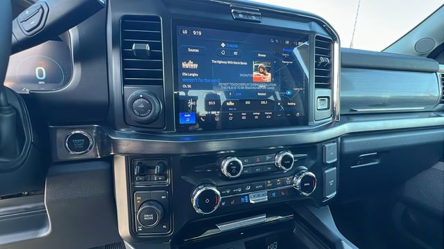 New 2025 Ford F250 Lariat w/ Lariat Ultimate Package image 29
