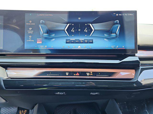 Used 2024 BMW 540i xDrive w/ Convenience Package image 24