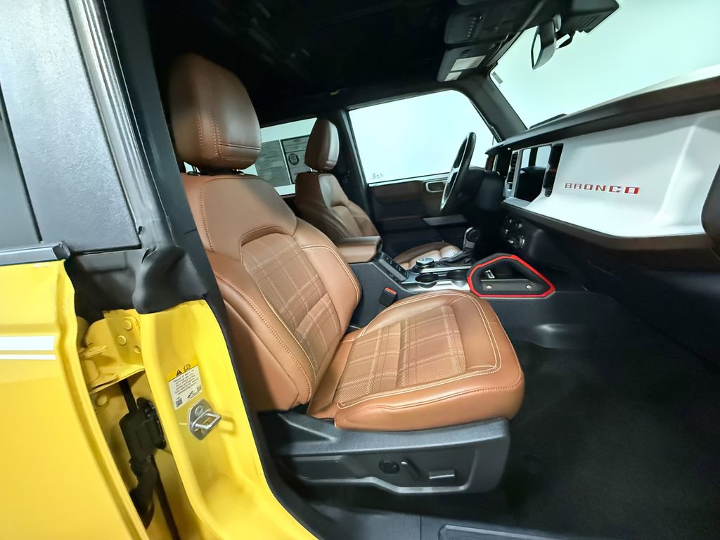 Used 2023 Ford Bronco Heritage Edition image 13