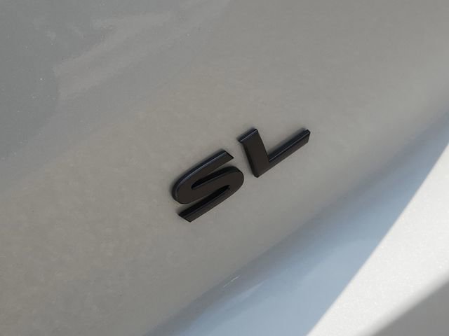 Used 2026 Nissan Pathfinder SL w/ SL Premium Package FWD image 8