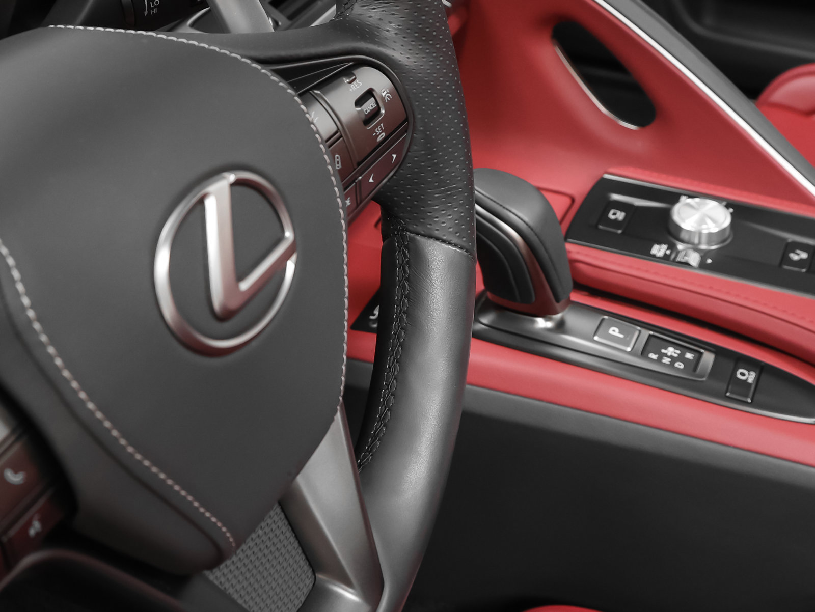 Used 2024 Lexus LC 500 Convertible RWD image 34