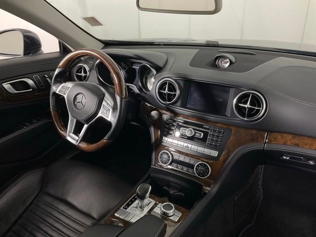 Used 2013 Mercedes-Benz SL 550 image 26