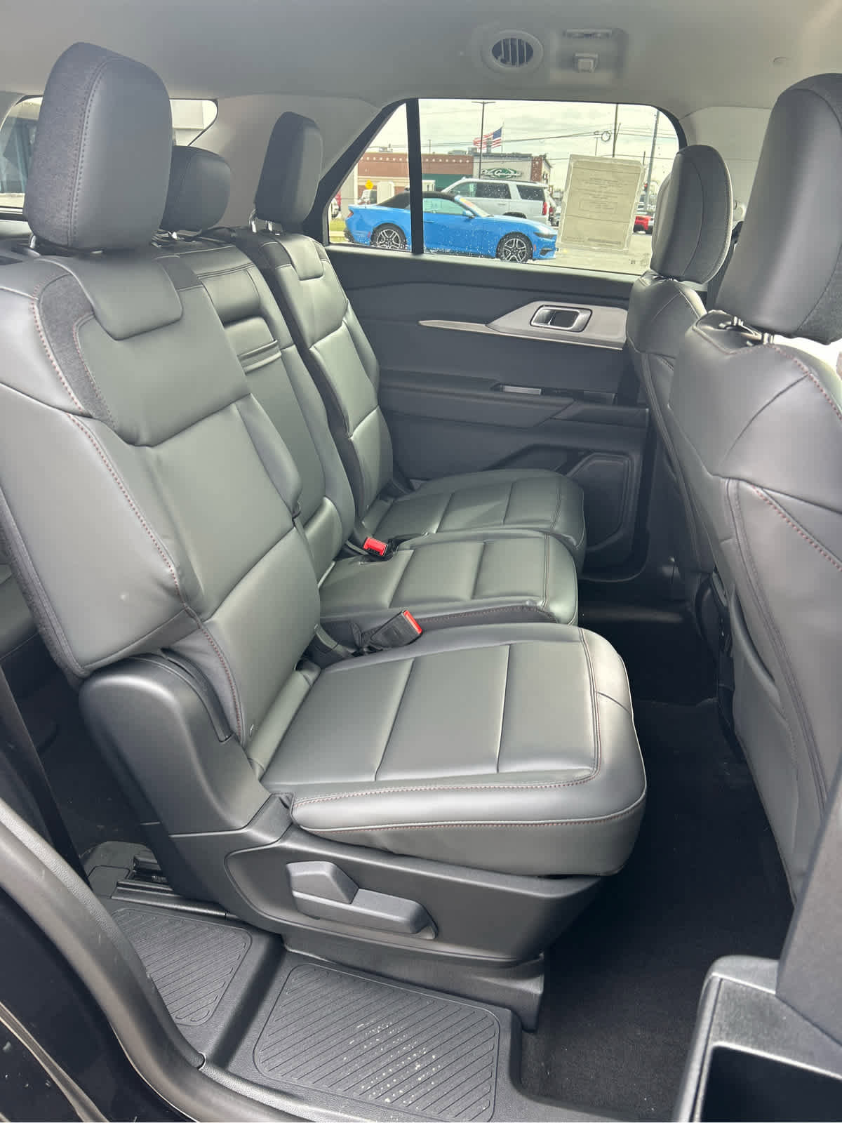 New 2026 Ford Explorer Active w/ Active Comfort Package image 14