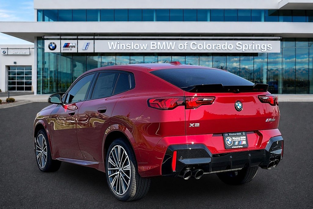 New 2026 BMW X2 M35i w/ Technology Package AWD/4WD image 4