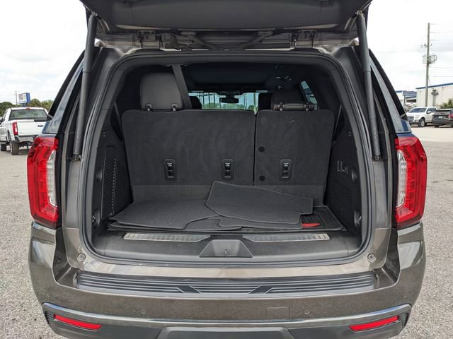 Used 2021 GMC Yukon AT4 w/ Rear Media and Nav Package AWD/4WD image 13