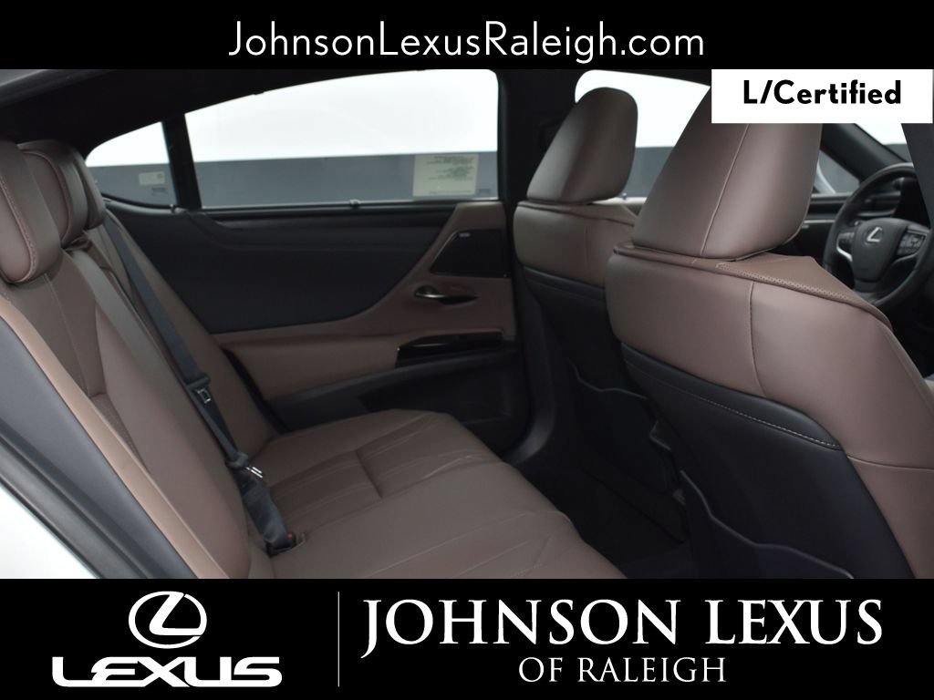 Certified 2025 Lexus ES 300h Ultra Luxury FWD image 10