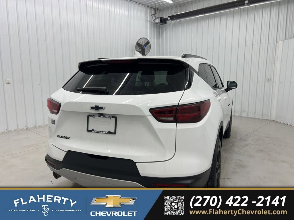 Used 2024 Chevrolet Blazer LT w/ Midnight/Sport Edition image 3