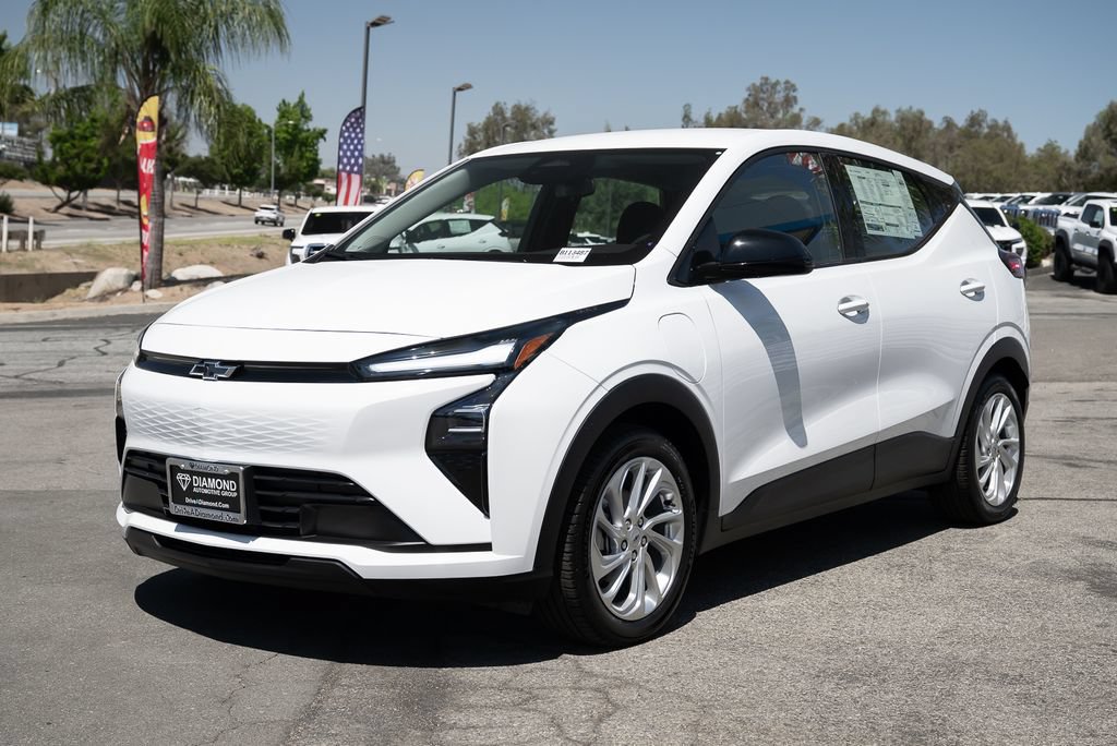 New 2027 Chevrolet Bolt LT FWD image 9