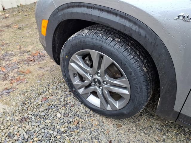 Used 2021 Kia Seltos LX image 4