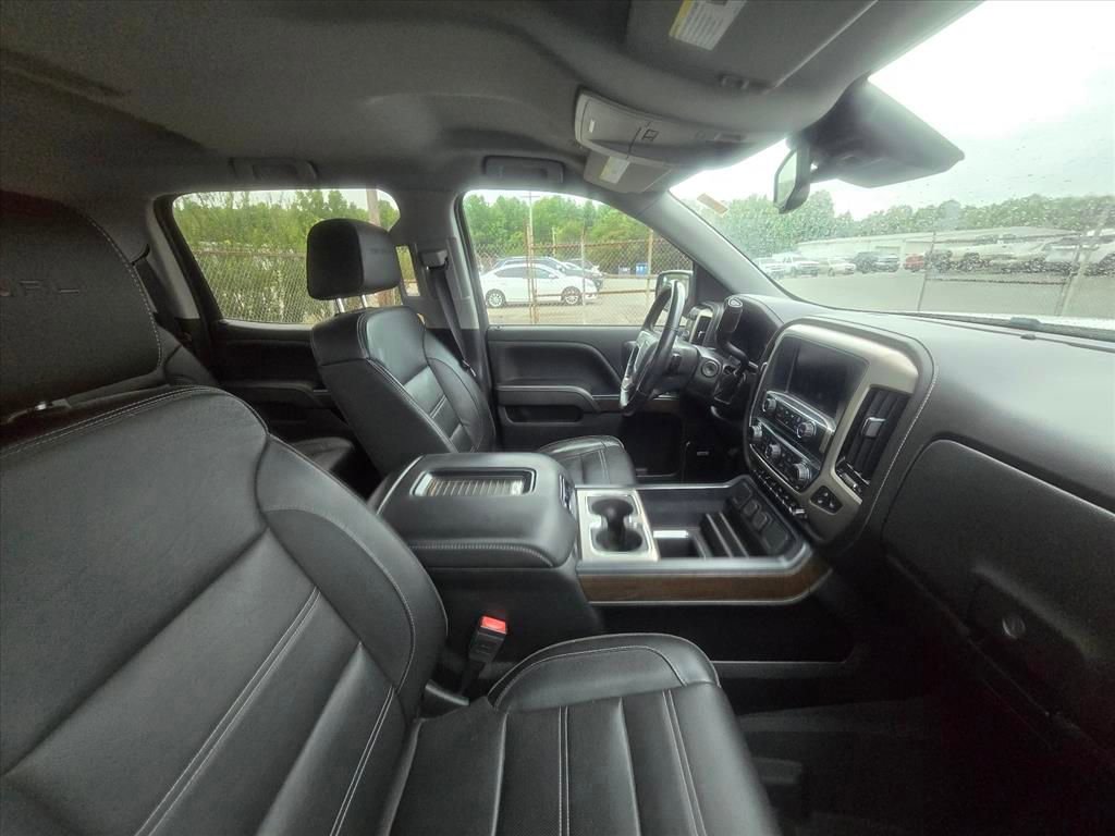 Used 2018 GMC Sierra 1500 Denali AWD/4WD image 4